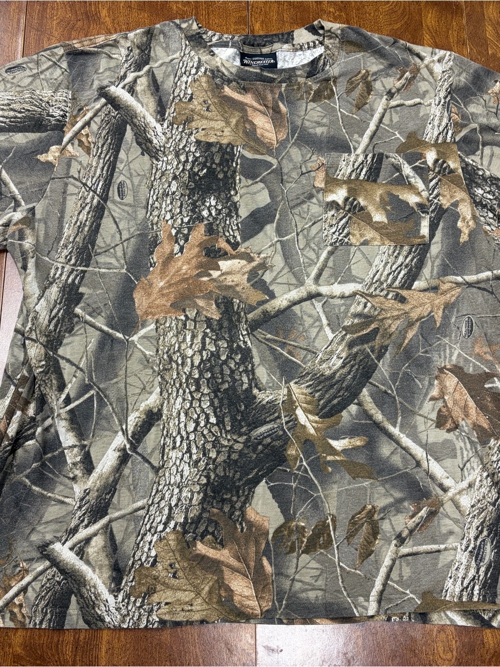Winchester Realtree Hardwoods Camo Pocket T-Shirt Mens 2XL Hunting Fishing Tee
